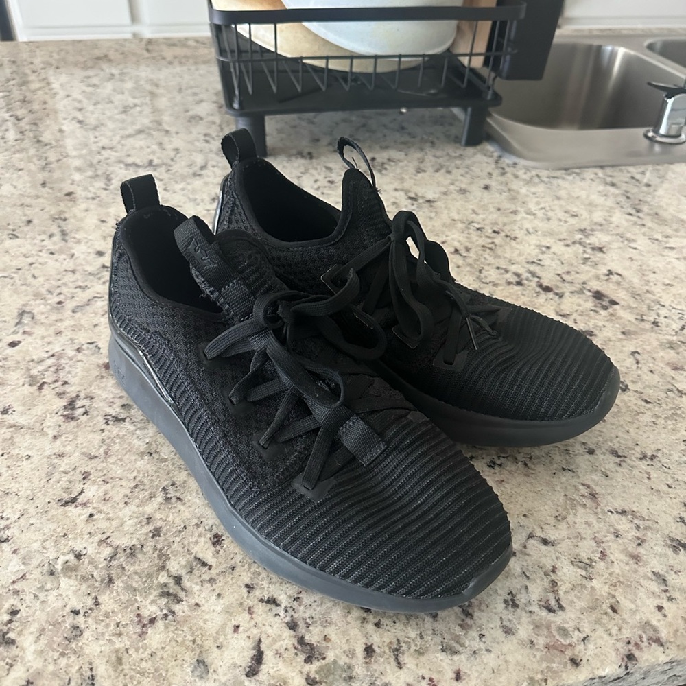 Supra Black Athletic Shoes